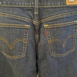 Womens Levis Jeans